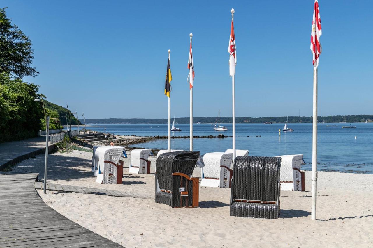 Ferienwohnung Mit Badestrand Glücksburg Buitenkant foto